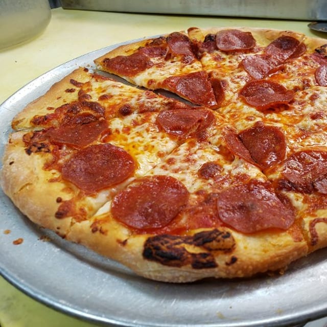 Berryhill "SL" Hand-Crafted Pizzas (Large 16").